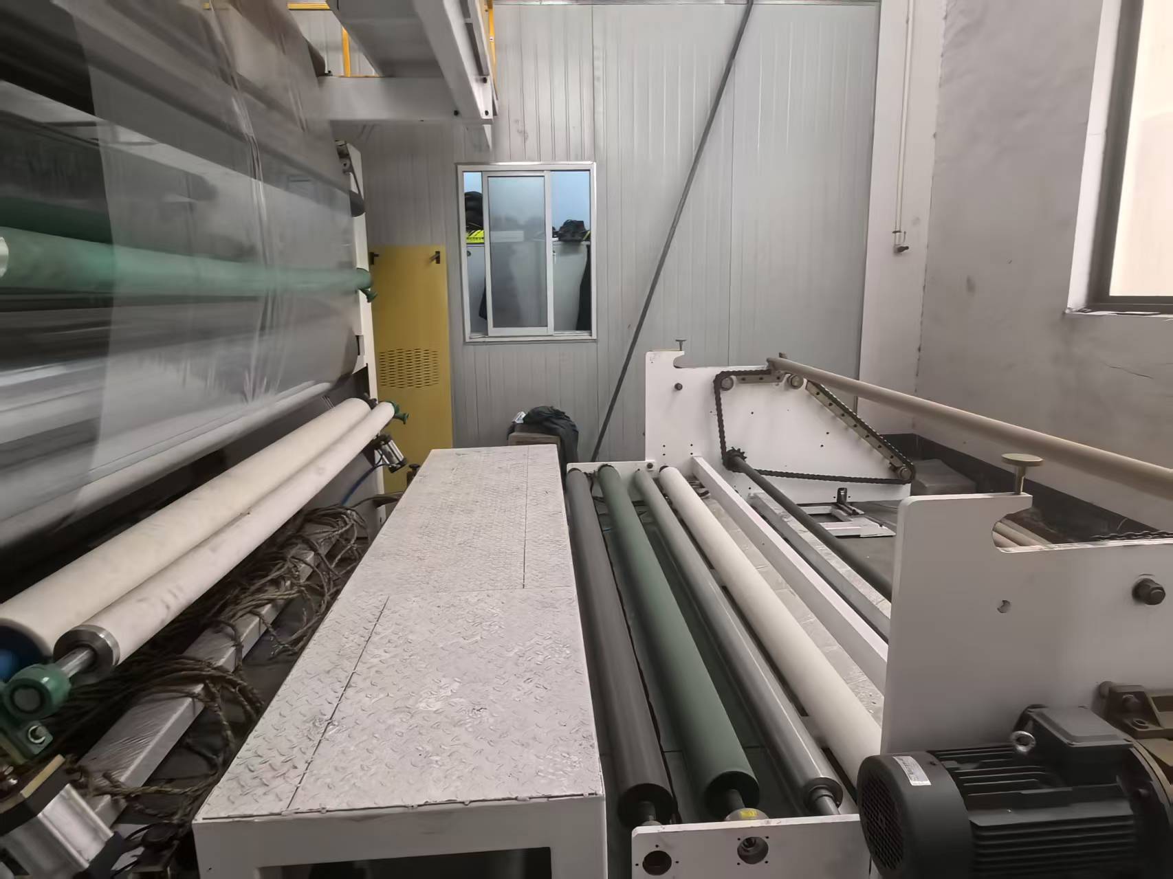 Máquina de revestimento PE para fazer filme de proteção de superfície 1300MM
