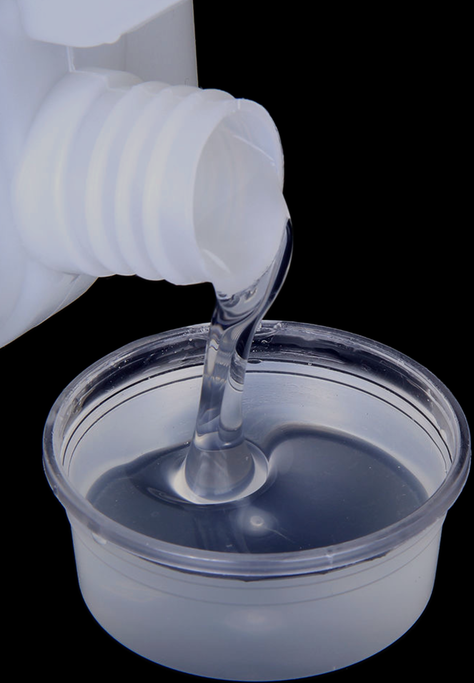 Adesivo sensível à pressão acrílica à base de solvente para substratos de PVC e PE